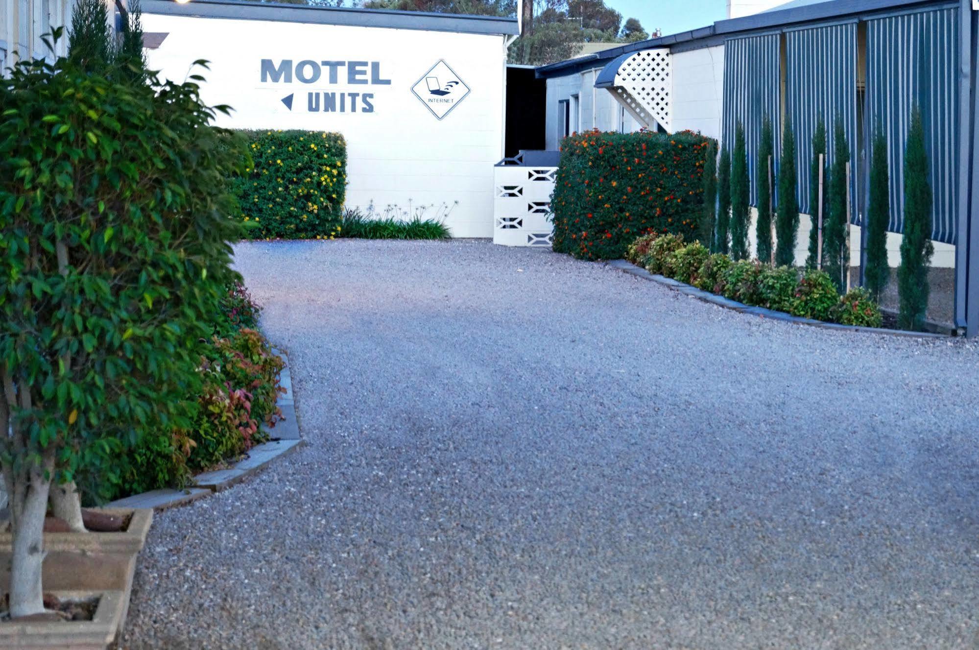 Motel Riverbend テーレム・ベンド エクステリア 写真